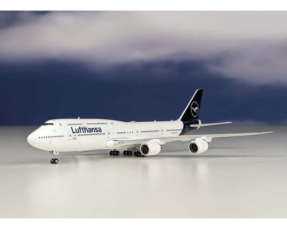 Boeing Modellbausätze & Standmodelle: B747-8i LUFTHANSA – Neu und originalverpackt aus Morges von iljamuromez 1
