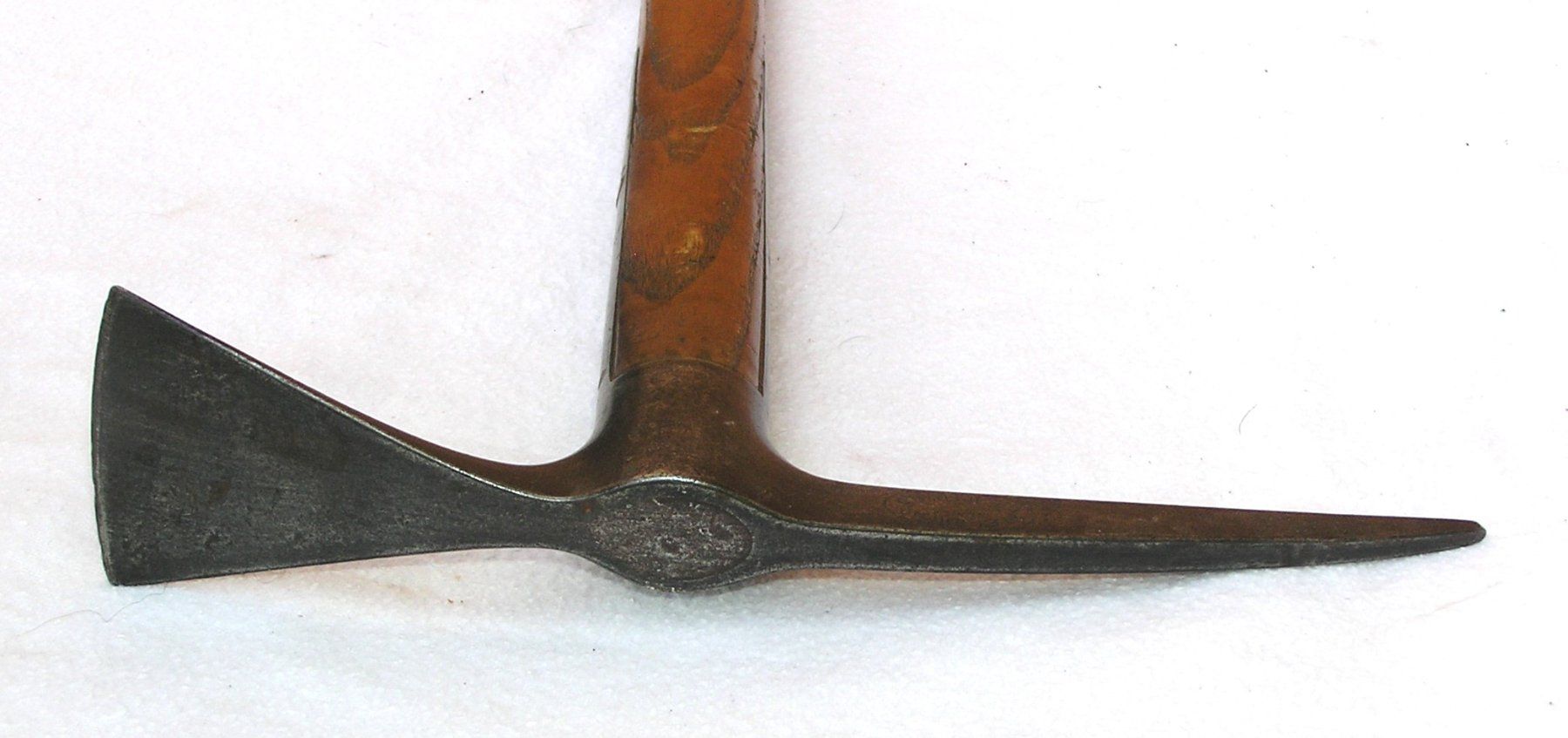 Matériel de grimpe: ALFRED BHEND GRINDELWALD HISTORISCHER EISPICKEL PIOLET – D'occasion à Grenchen par Antique-hunter 3