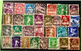 ALT LOT CH BRIEFMARKEN mit Stempel  Siehe Original Fotos. 