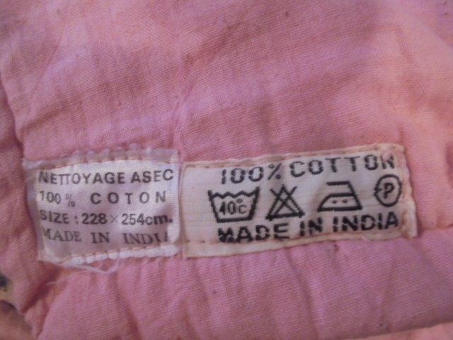 Coperte: Bettüberwurf Rosa mit Blumen Baumwolle – Usato da Hinwil venduto da Glasperlen 8