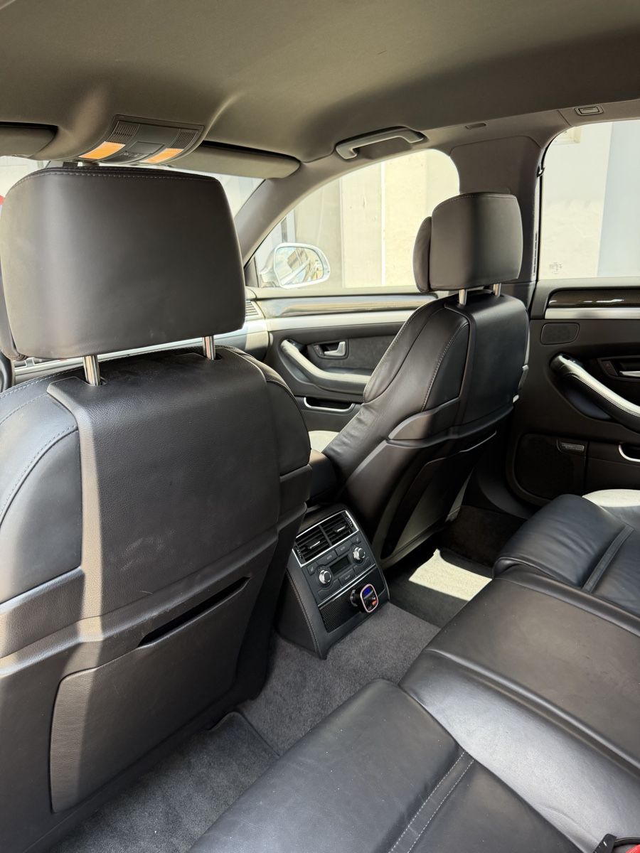Audi Autos: Audi S8 V10 5.2 Facelift – D'occasion à Bronschhofen par SezoCarsector 5