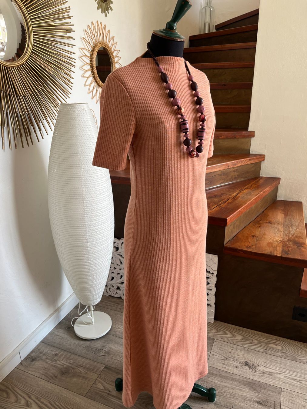 C&A Vestiti: Robe jersey et collier bois M – Nuovo (secondo la descrizione) da Seiry venduto da vanille08 2