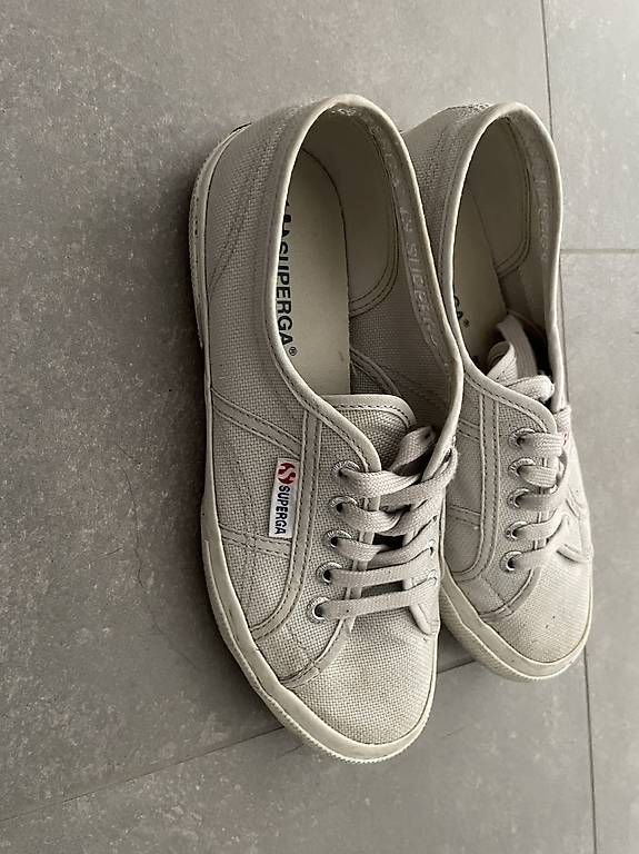 Superga Scarpe da donna: Superga Grigie 38 – Usato da Cadenazzo venduto da ali_d5fn 1