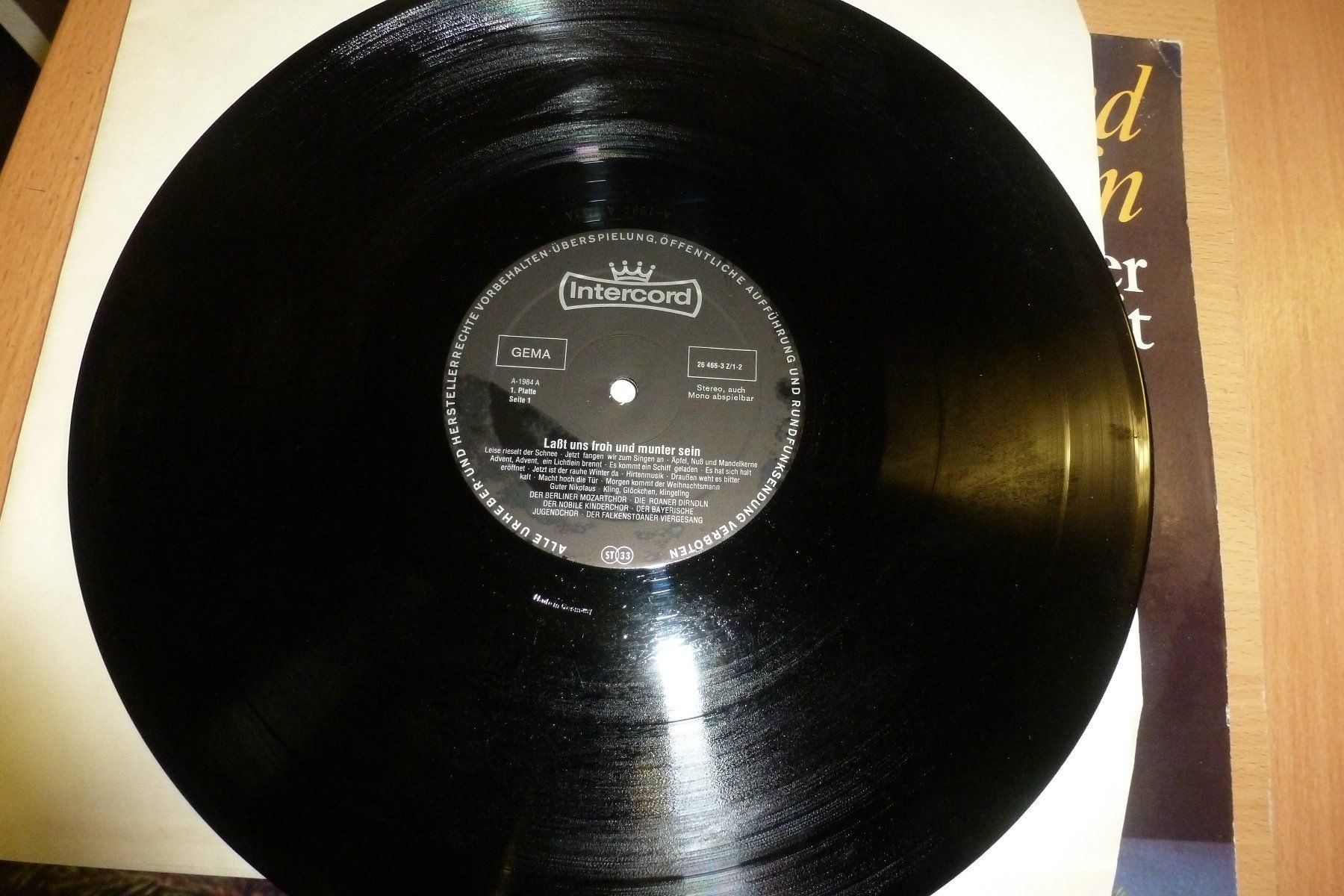 Dischi in vinile: Laßt uns Froh  Munter Sein Schallplatten – Usato da Emmen venduto da newdeal1970 1