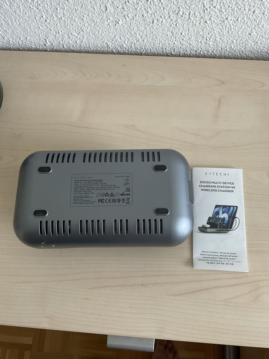 Satechi Dockingstation: Satechi Multi-Device Charging Station, Top Zustand, Schnelll – Gebraucht aus Rotkreuz von rol_p6rh 3