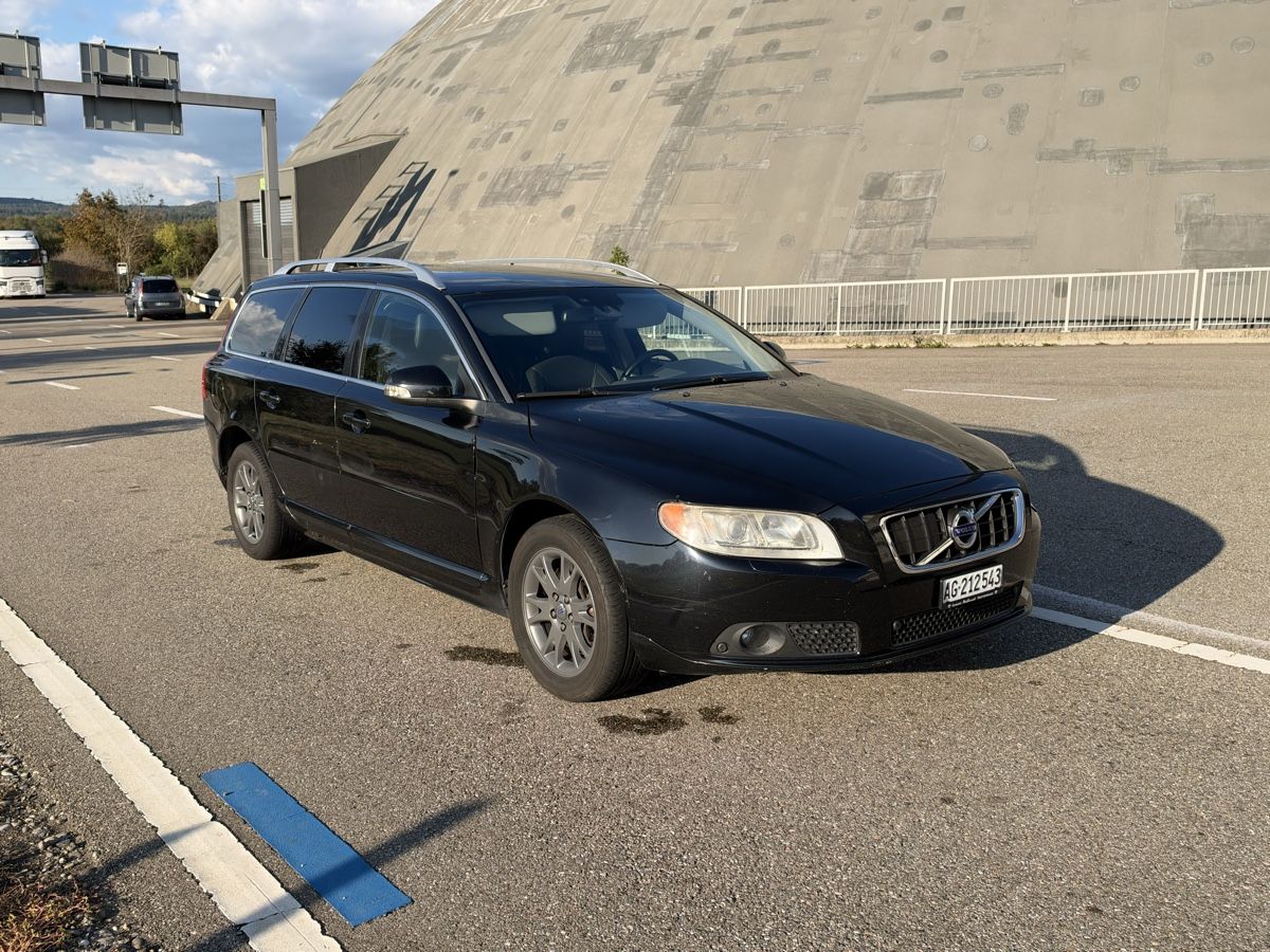 Volvo Autos: Volvo v70 D5 4x4 – D'occasion à Eiken par hipopo 3