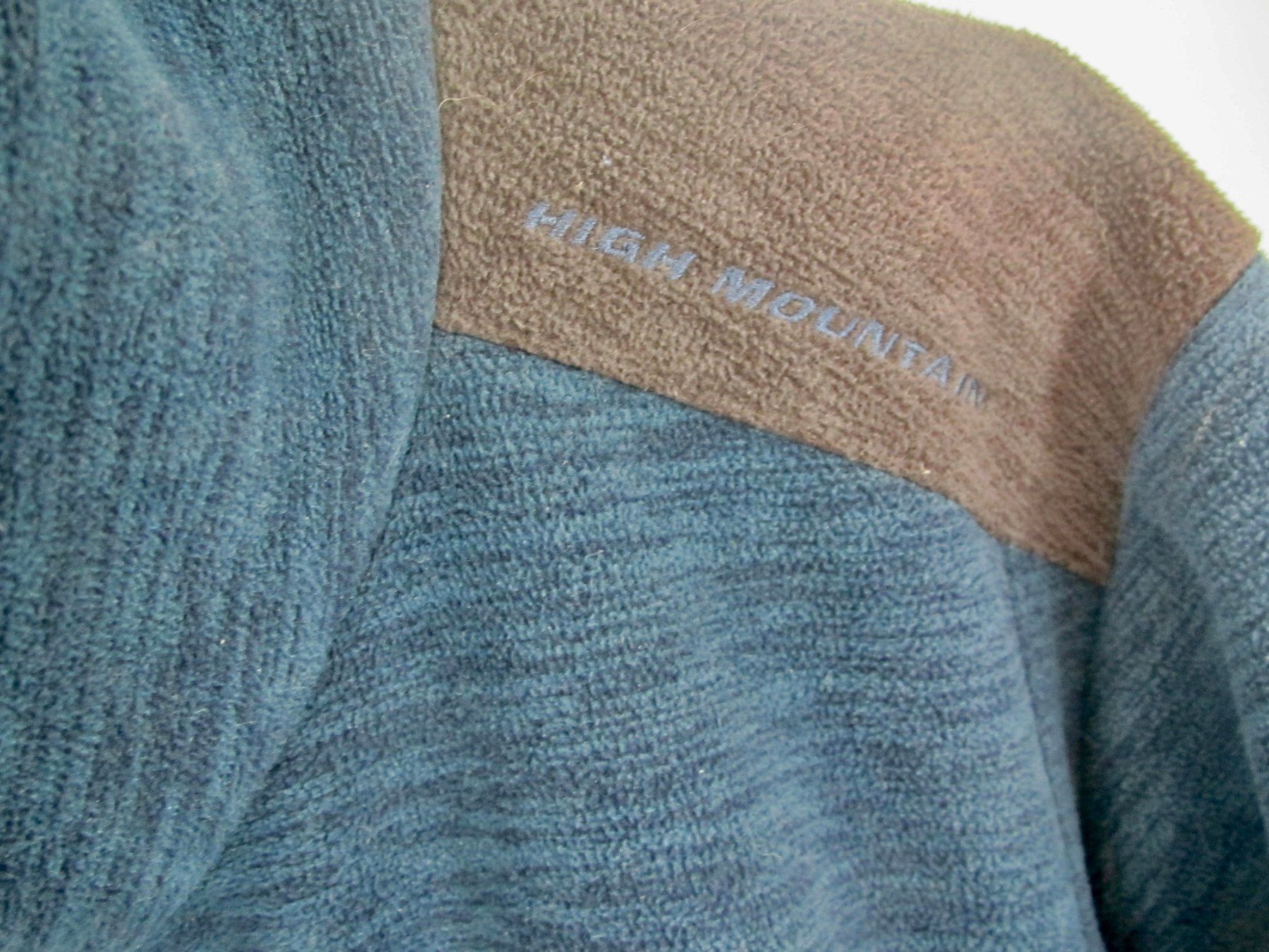 High Giacche: VESTE HIGH MOUNTAIN – Nuovo (secondo la descrizione) da Murten venduto da Selliot 3