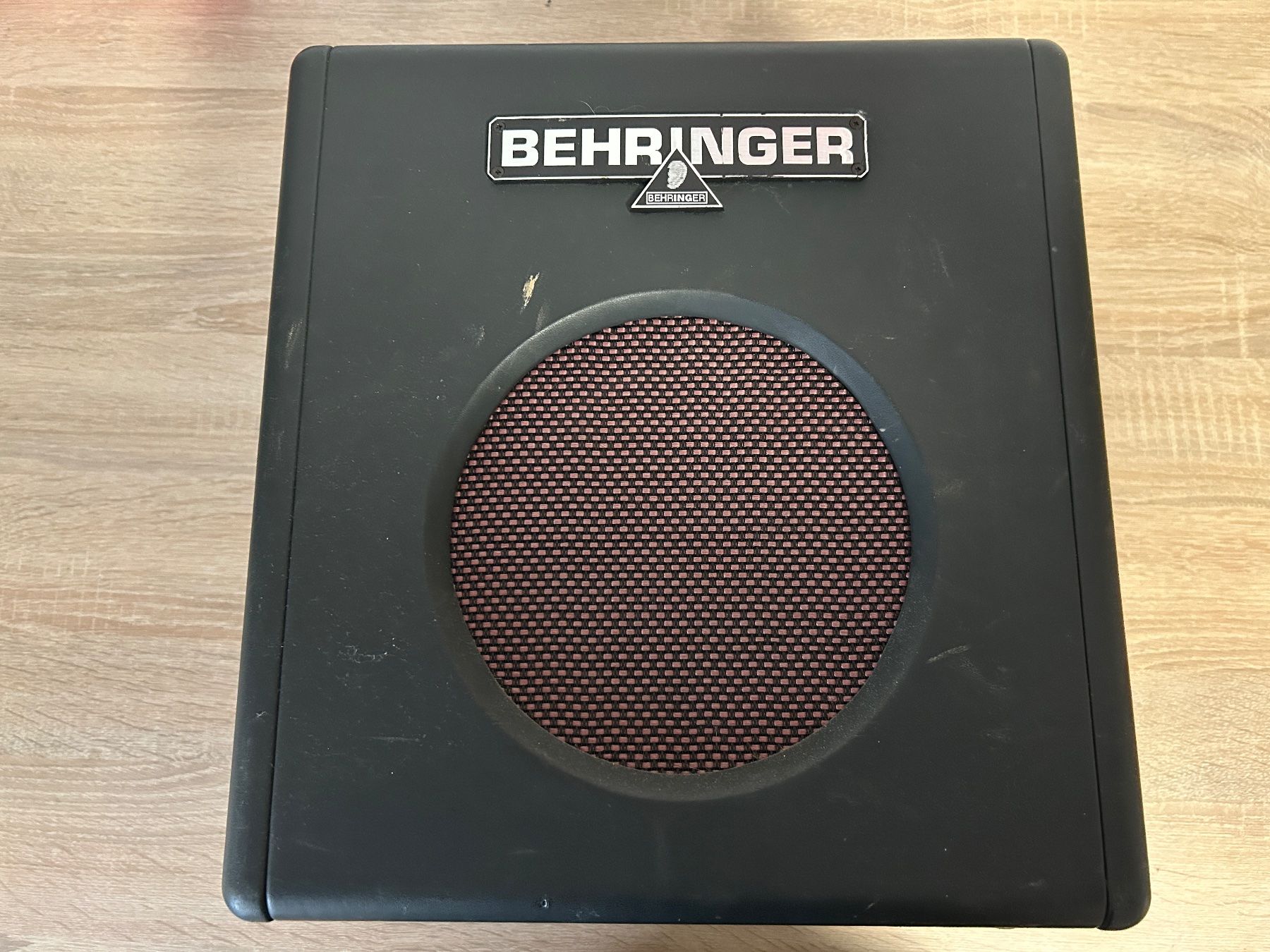 Behringer Amplificatori: Behringer Thunderbird BX108 Bassverstärker gebraucht – Difettoso da Gasel venduto da doctor_doak