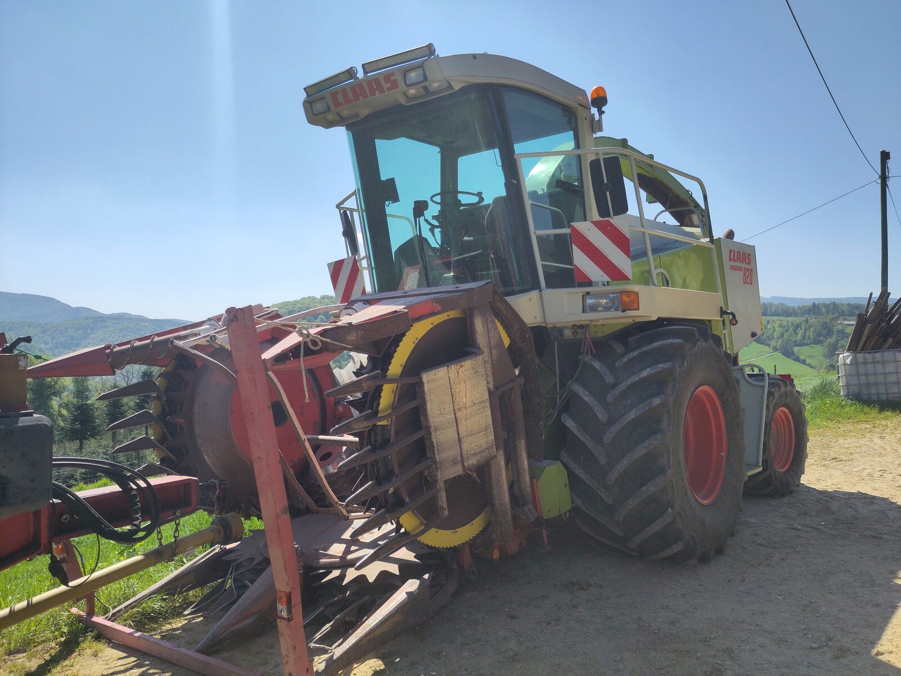 Claas Trinciatrici: Selbstfahrhäcksler Claas Jaguar 820 – Usato da Titterten venduto da Dinu1212