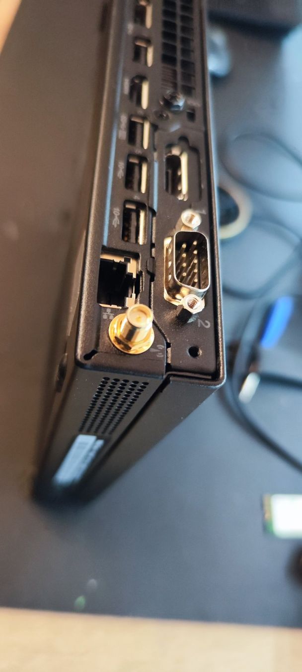 Lenovo PC: Lenovo ThinkCentre M80q Tiny - PC Compact et Performant – Usato da vionnaz venduto da Bratschi-Shop 3