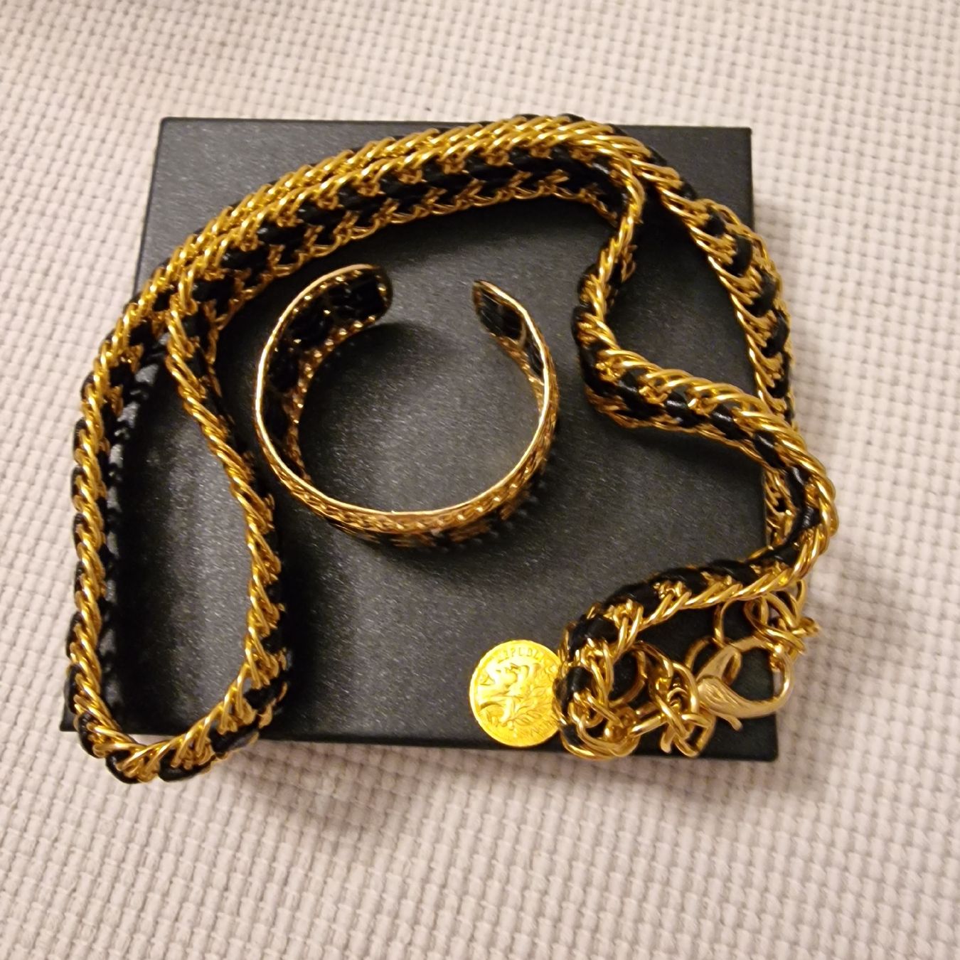 Sonstiger Schmuck: Antiker Gurt und Armreif – Gebraucht aus St. Gallen von mania03 1
