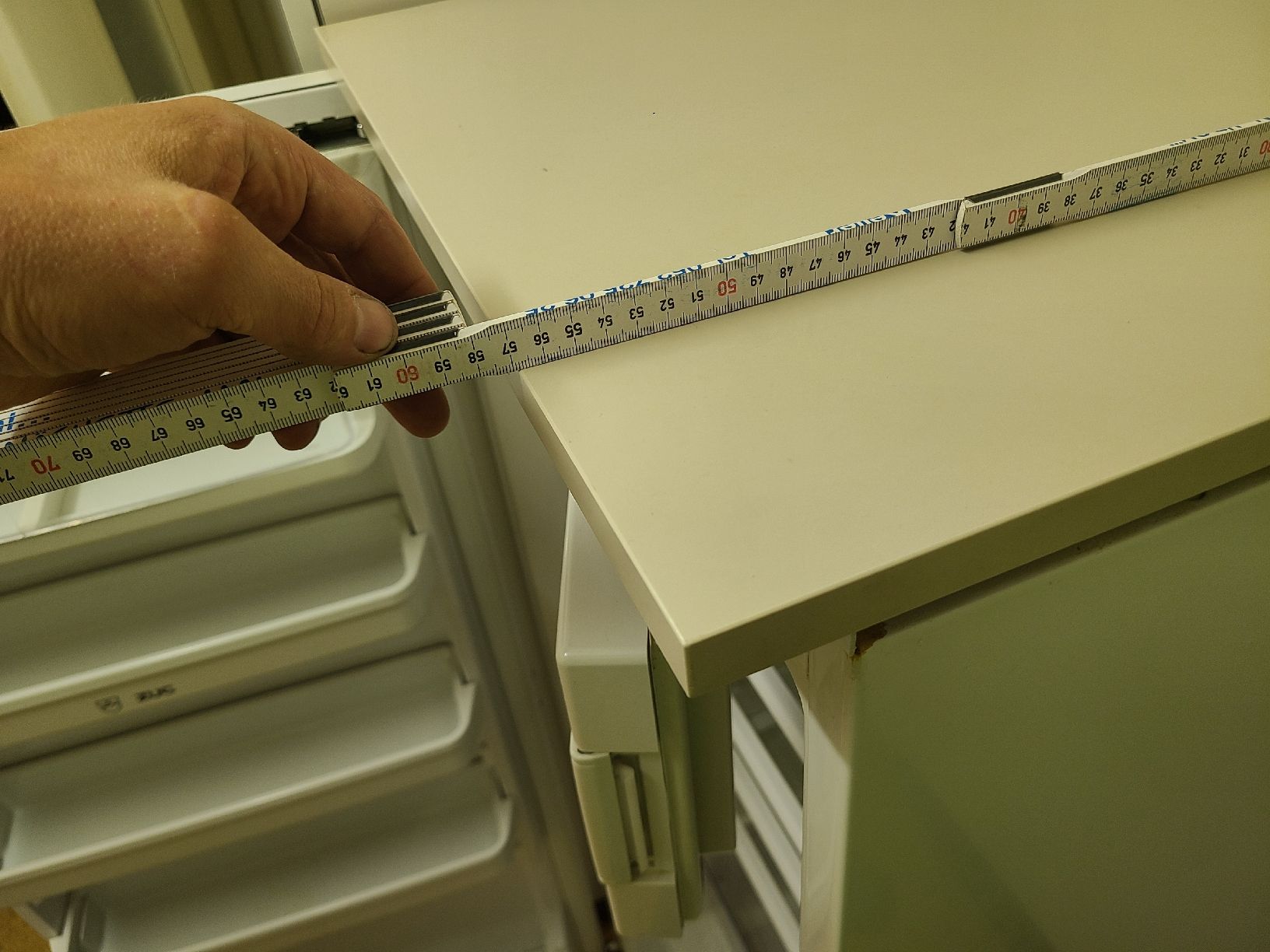 V-Zug Kühlschrank: Kühlschrank V-Zug mit Gefrierfach – Gebraucht aus Ganterschwil von Sevi1986 4