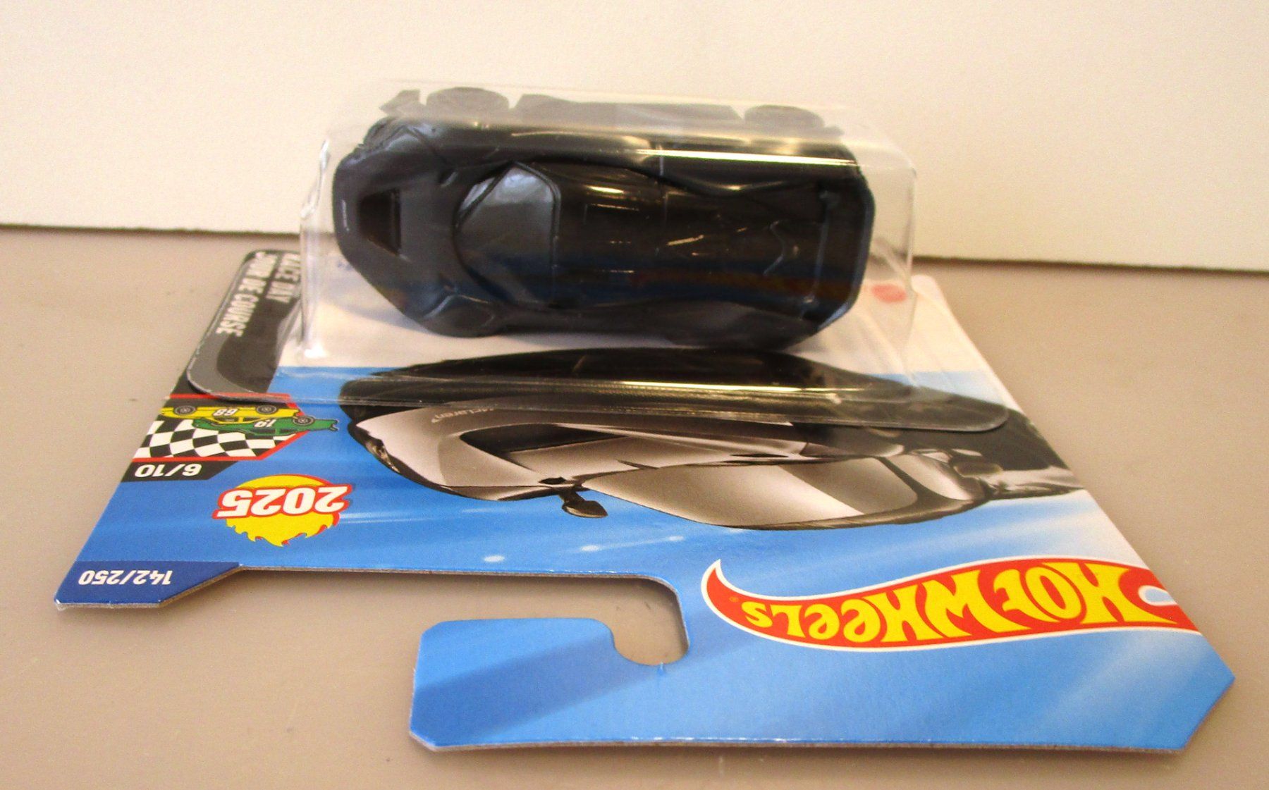Mclaren Modellini d'auto: HOT WHEELS Mc LAREN W1 - JBC17 – Nuovo e nell'imballaggio originale da Chêne-Bourg venduto da breno56 1