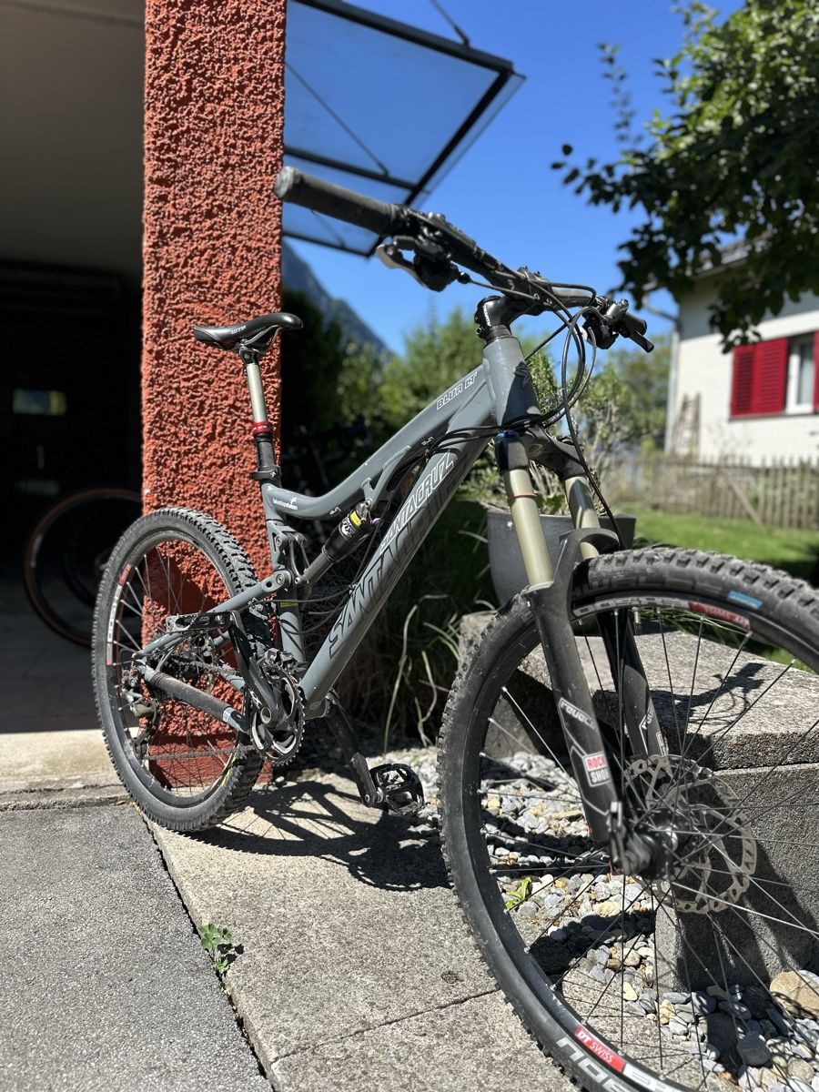 Santa Cruz Biciclette: Santa Cruz Blur LT – Usato da Riedern venduto da Fadrinski 1