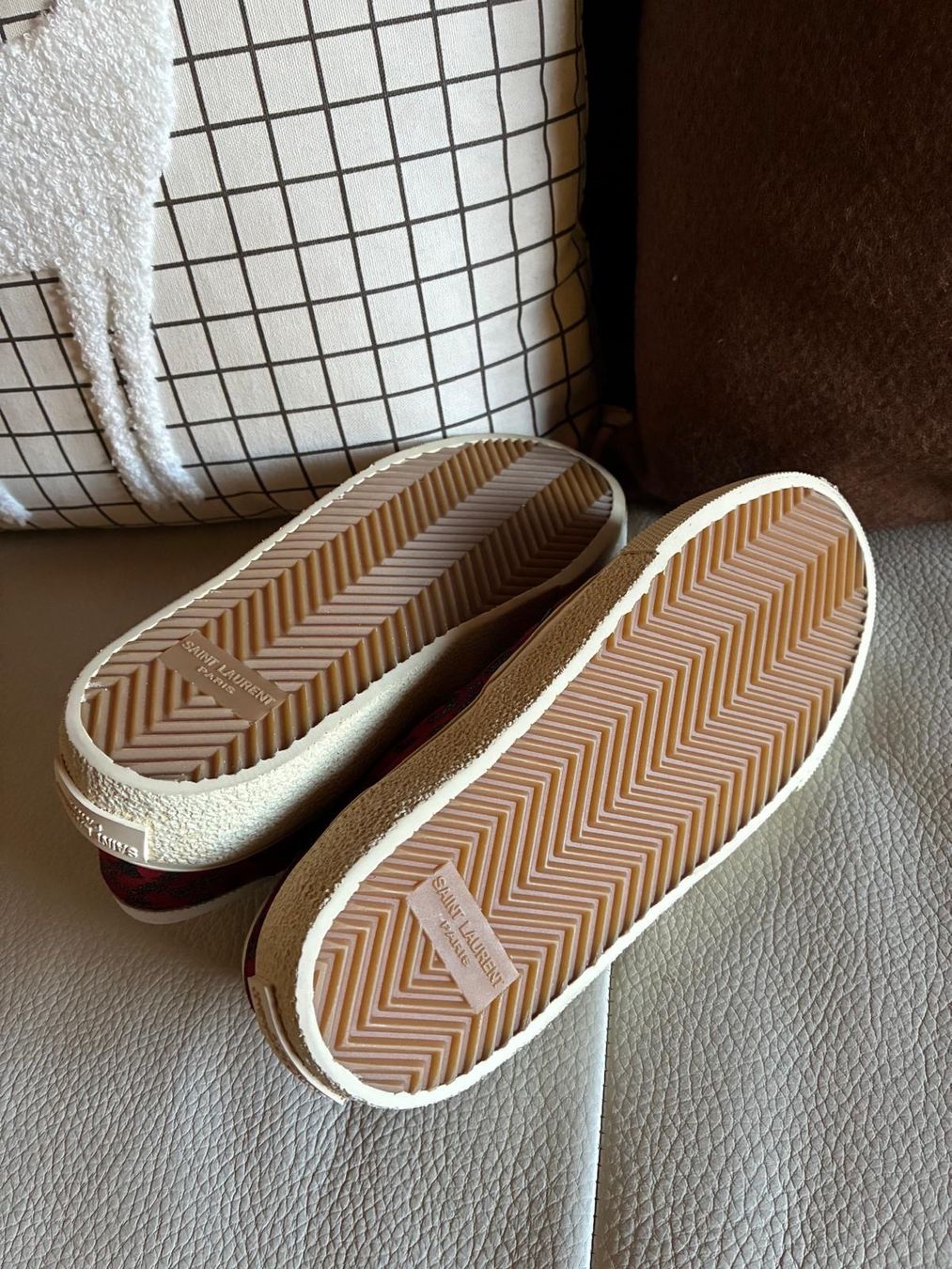Saint Laurent Scarpe da donna: YSL SHOES – Nuovo (secondo la descrizione) da Rümlang venduto da har_z6qv 5