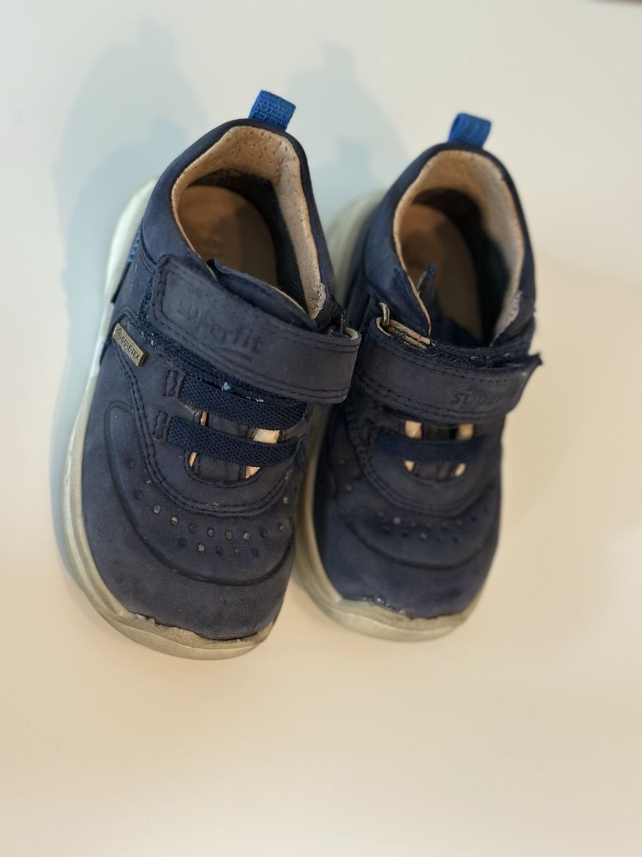 Superfit Schuhe für Jungen: Turnschuhe Superfit Breeze, Goretex, Gr 21 – Gebraucht aus Zürich von Freudefant 2