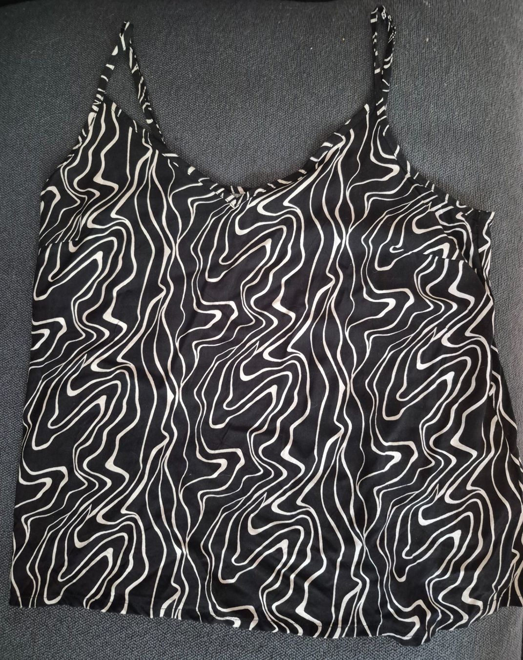 Vero Moda Top: Vero Moda Träger Blusentop Gr. L – Nuovo (secondo la descrizione) da Winterthur venduto da EH47