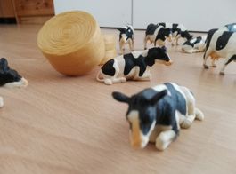 Figurines de vaches et bottes de paille pour enfants🐄🚜 ...
