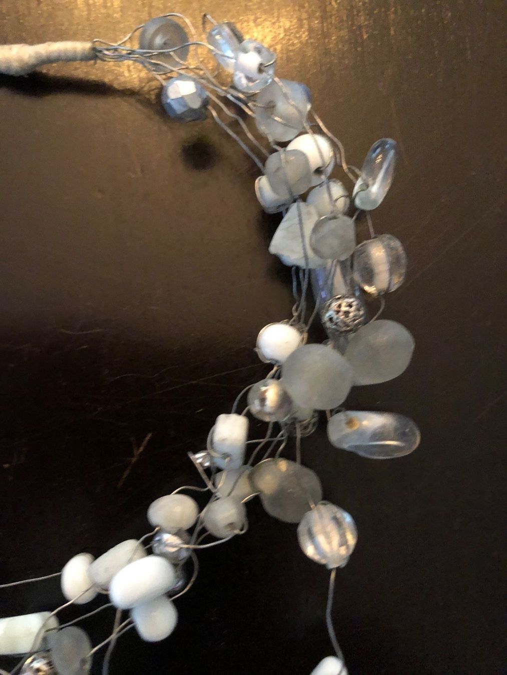 Catenine: 8-reihige helle Halskette – Usato da Meggen venduto da Meggeni 3