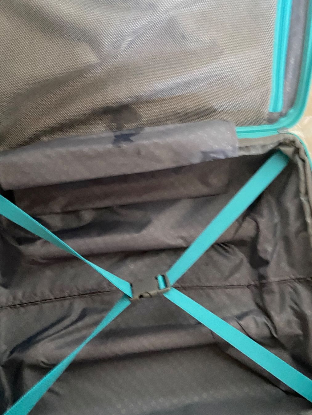 Valises de voyage: Koffer – D'occasion à Obfelden par dor_vyk6 9