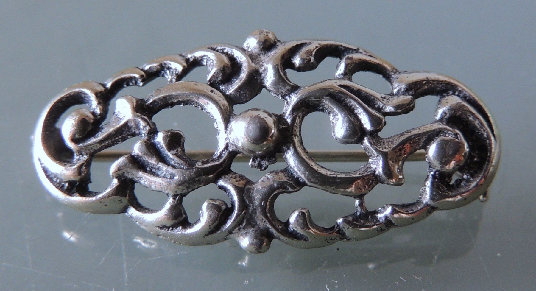 Broschen & Nadeln: Silber 835 Brosche 31 x 14 mm – Gebraucht aus Waldenburg von schaller707
