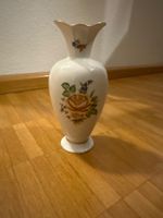 Herend Hungary Vase - PBR 7053 (Small Bunch Of Roses)