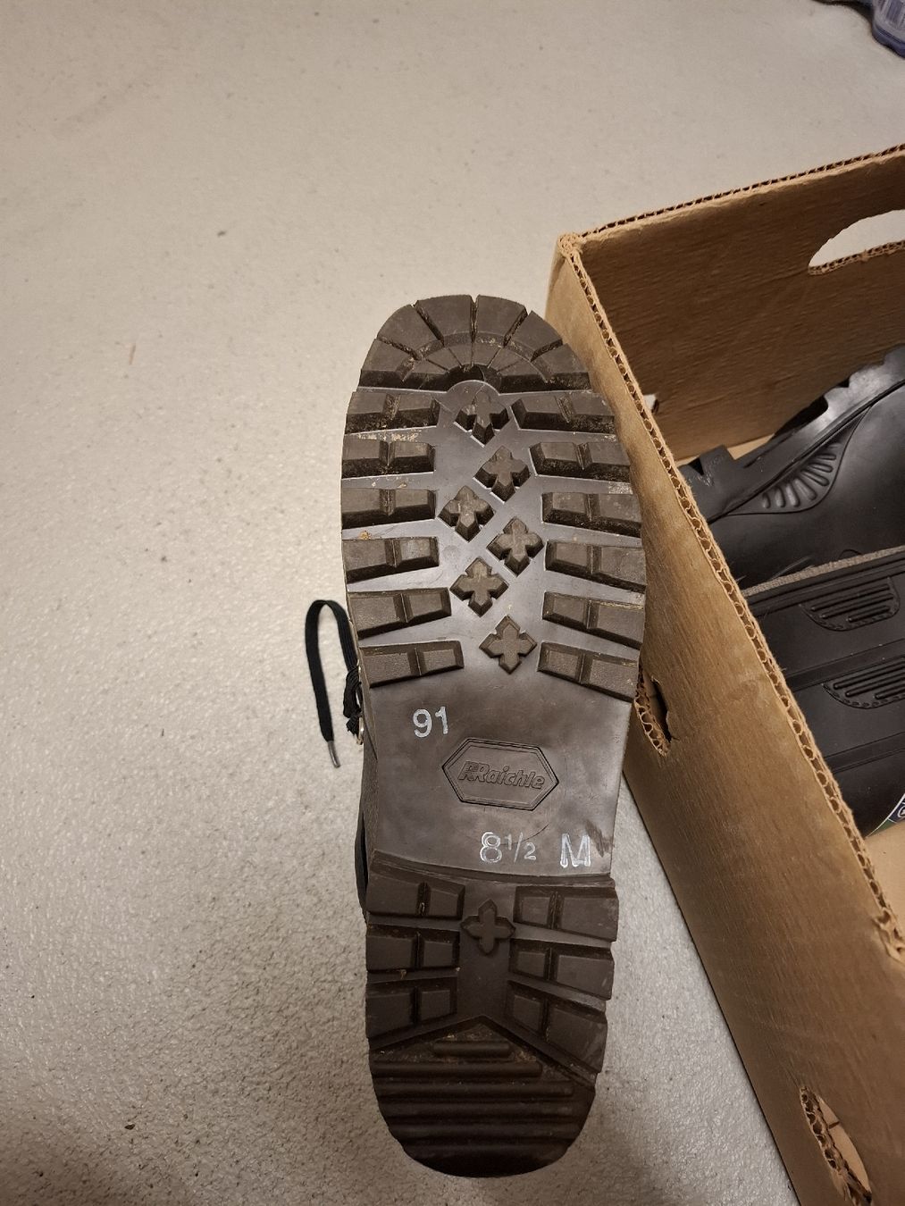 Raichle Scarpe da uomo: Armeeschalenschuhe Raichle  – Usato da Chur venduto da ilesab27 3