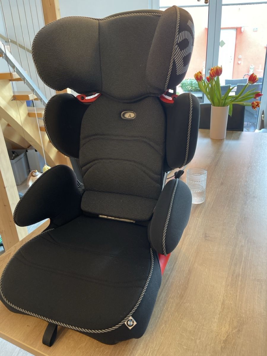 BMW Seggiolini per auto: BMW JUNIORSEAT – Usato da Portalban venduto da GasserSimone 1