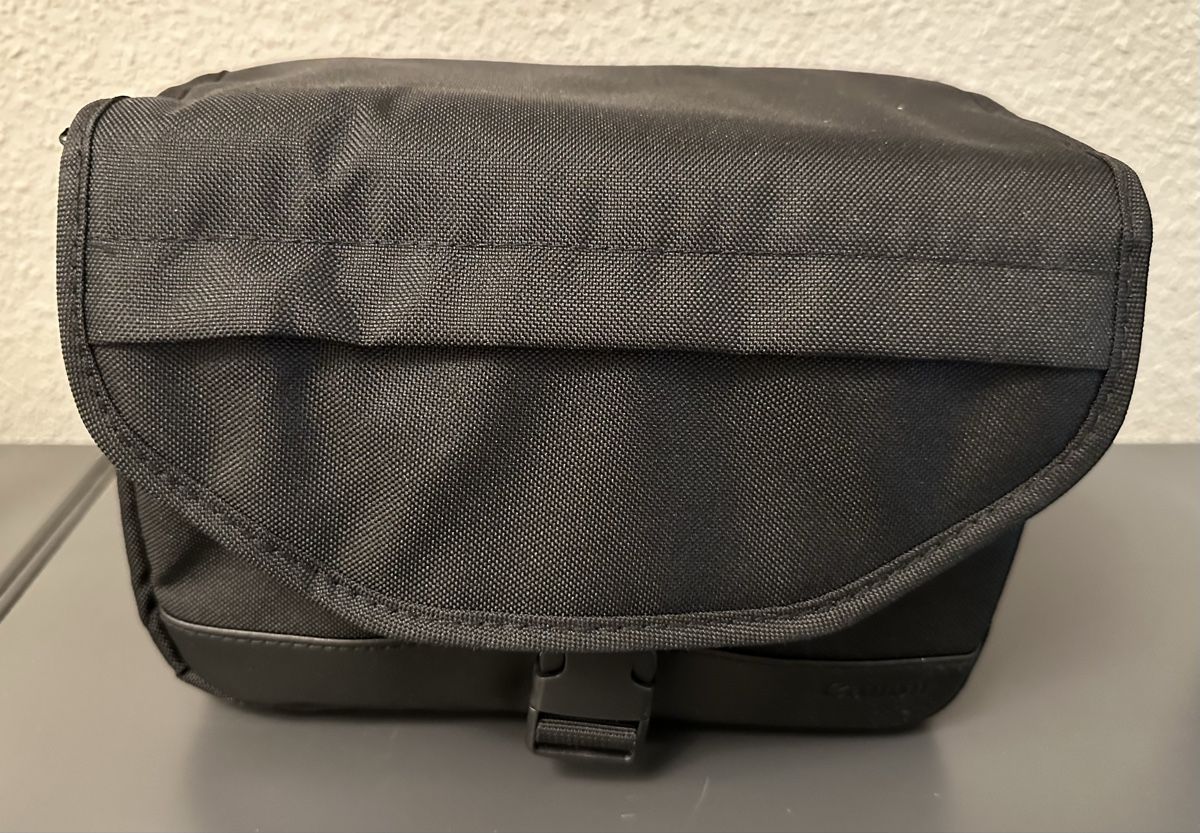 Canon Borse: CANON Kameratasche – Usato da Zürich venduto da Simon8032