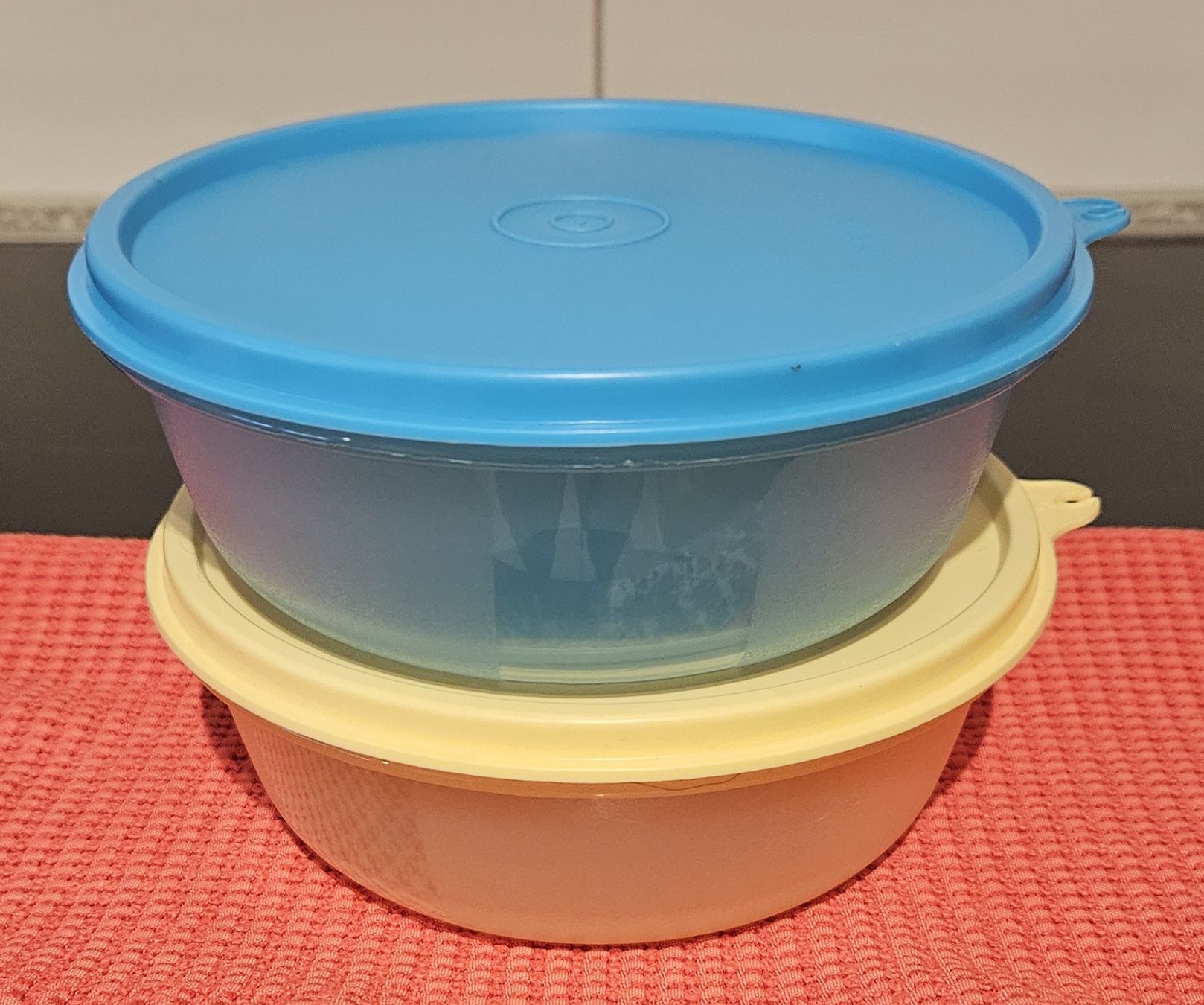 Tupperware Contenitori & Simili: Schüssel Satz 600ml – Nuovo e nell'imballaggio originale da Hasle b. Burgdorf venduto da buddle32 1