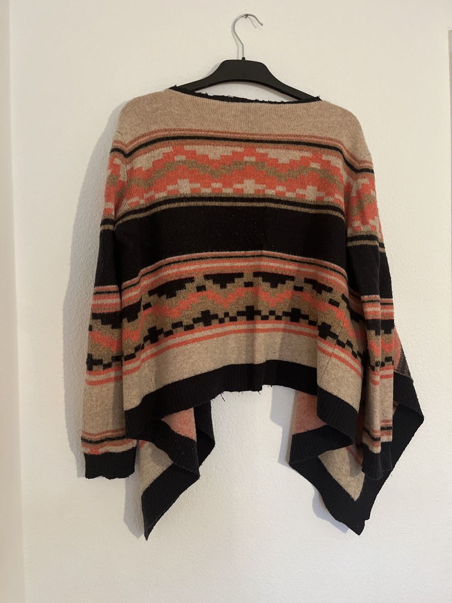 Maglioni & Felpe: Damen Pullover/Bolero mit schönen Muster Gr M – Usato da Basel venduto da JJ.Elena 2