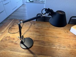 Schreibtischlampe Artemide Micro schwarz gut erhalten