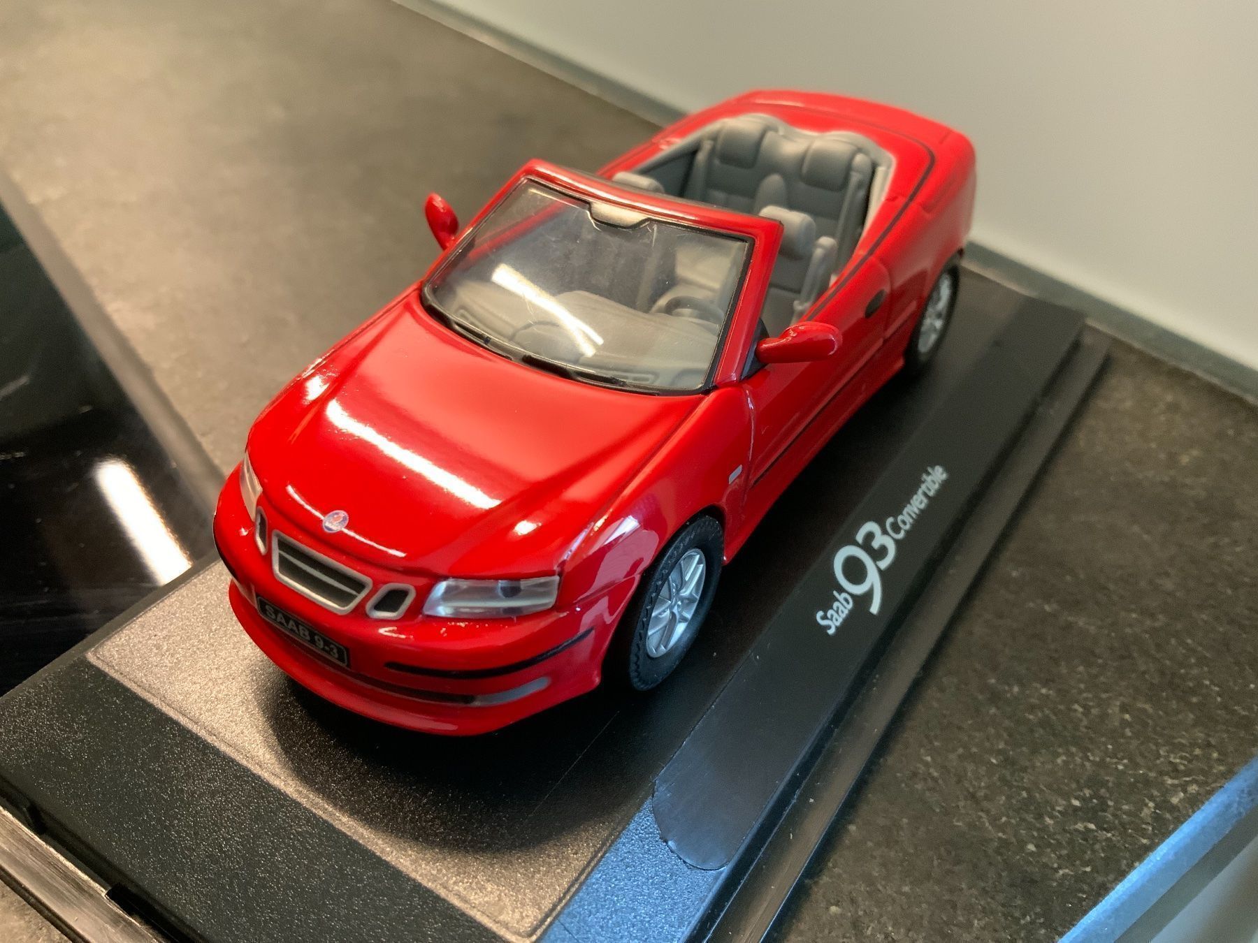 Saab Modellini d'auto: SAAB 93 CABRIOLET – Nuovo e nell'imballaggio originale da Erlenbach im Simmental venduto da Model_box