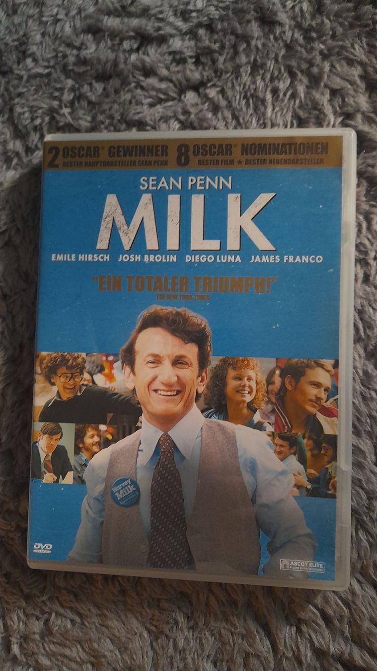 Tutti i DVDs: MILK   DVD – Usato da Wetzikon ZH venduto da Ramones01
