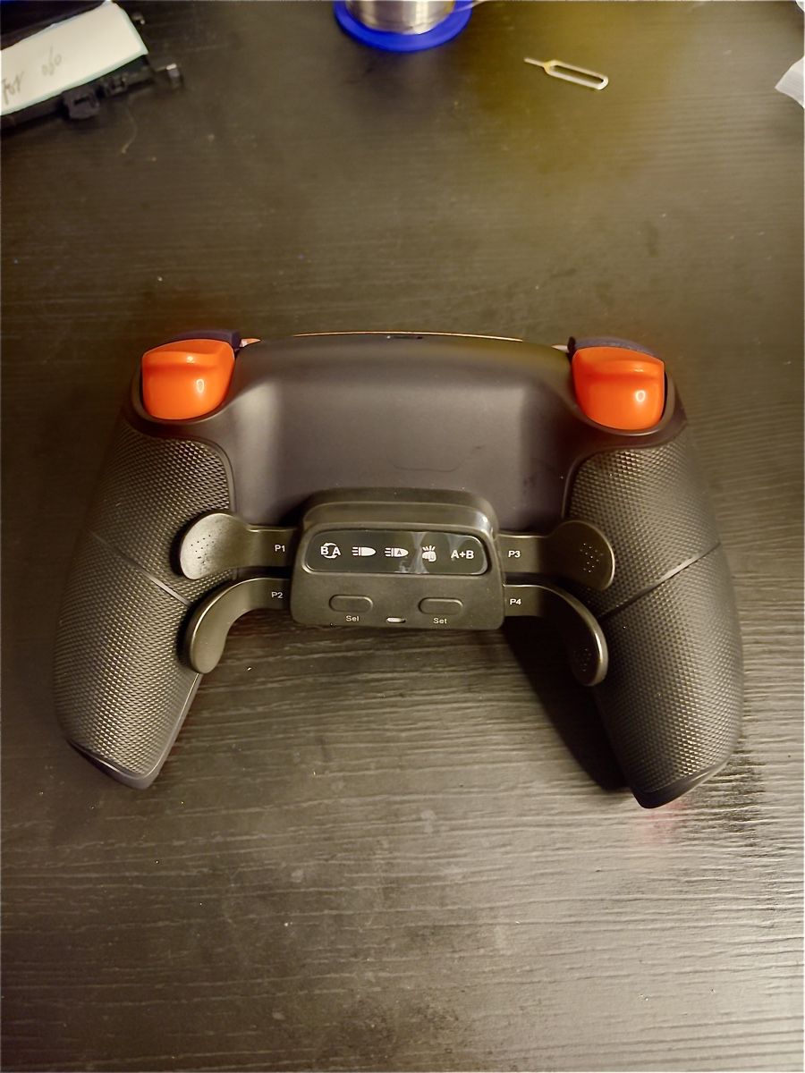 Sony Manettes: PS5 Controller Custom Dragon Ball – Hall Effect – Neuf (Voir description) à La punt-chamues-ch par Fcjcarvalho 2