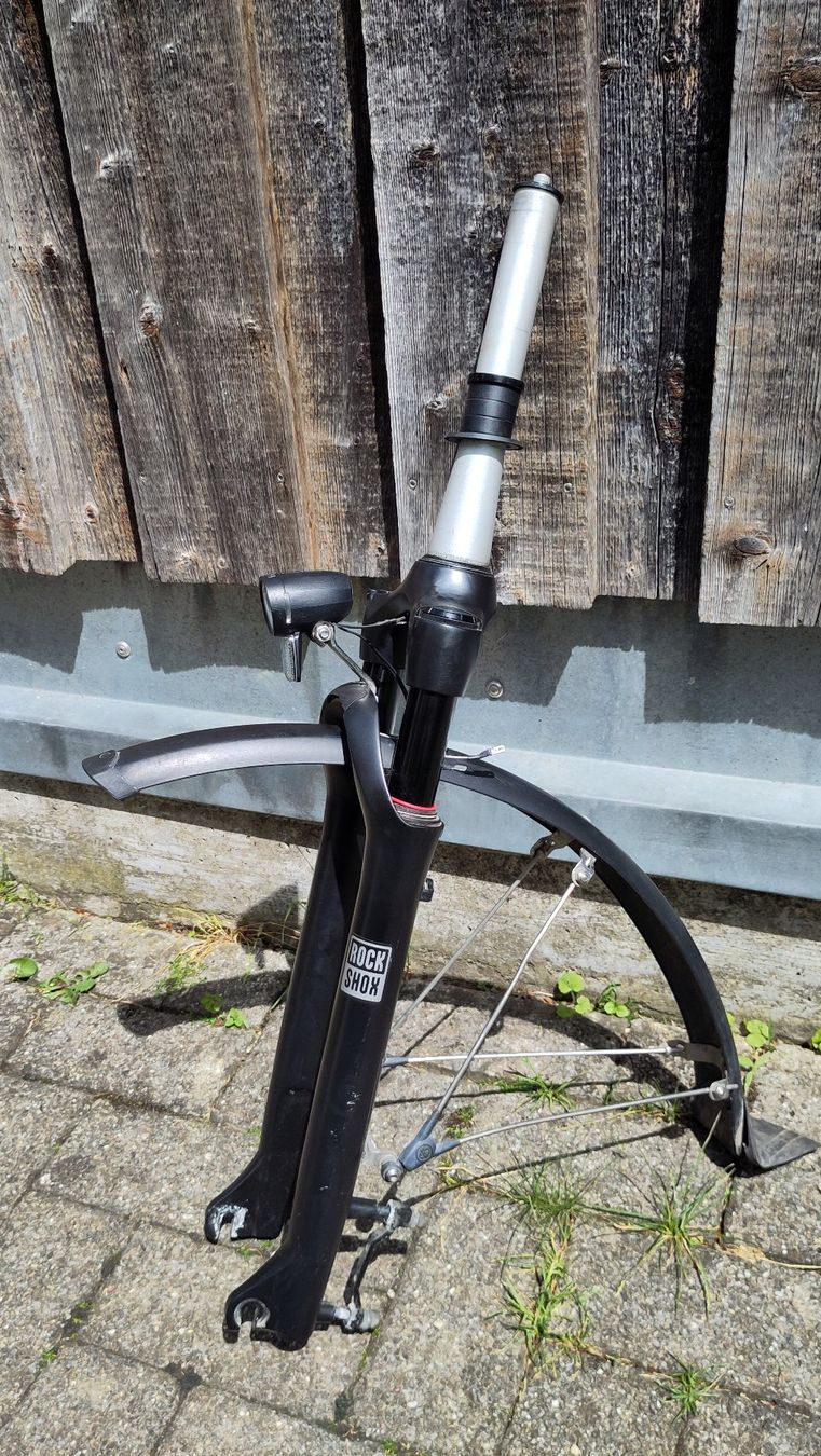 Rockshox Pezzi di ricambio: Flyer Next Gen Gabel / 28" Rockshox Paragon Gabel – Usato da Hausen am Albis venduto da Djneopren 1