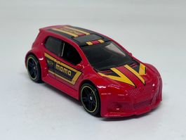 Hot Wheels VW Golf GTI - Momo