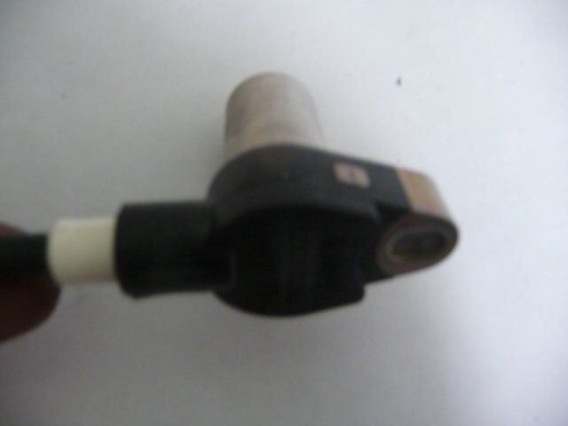 Renault Tutti pezzi di ricambio auto: Renault 21  ABS-Sensor 77 00 777 506 – Nuovo e nell'imballaggio originale da Einsiedeln venduto da Renaultparts 2