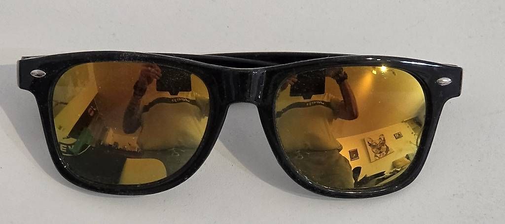 Lunettes & Verres: Lunette de soleil  Firestone.  – D'occasion à Bevaix par Nounoursch