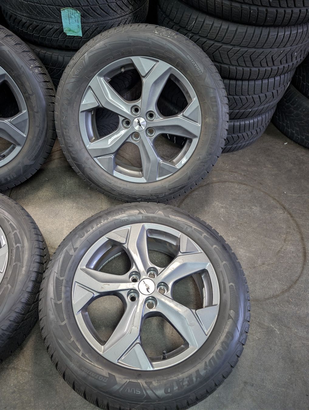 Jantes: Ford Mustang Felgen  – D'occasion à Dürrenäsch par Pneu-Idris 1