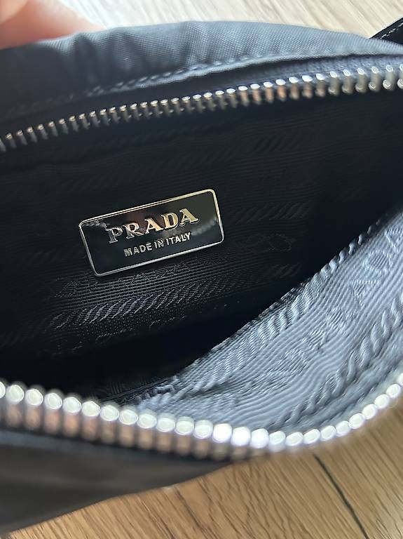 Borse da donna: Prada Re Edition  – Usato da Lugano venduto da jes_72vl 4