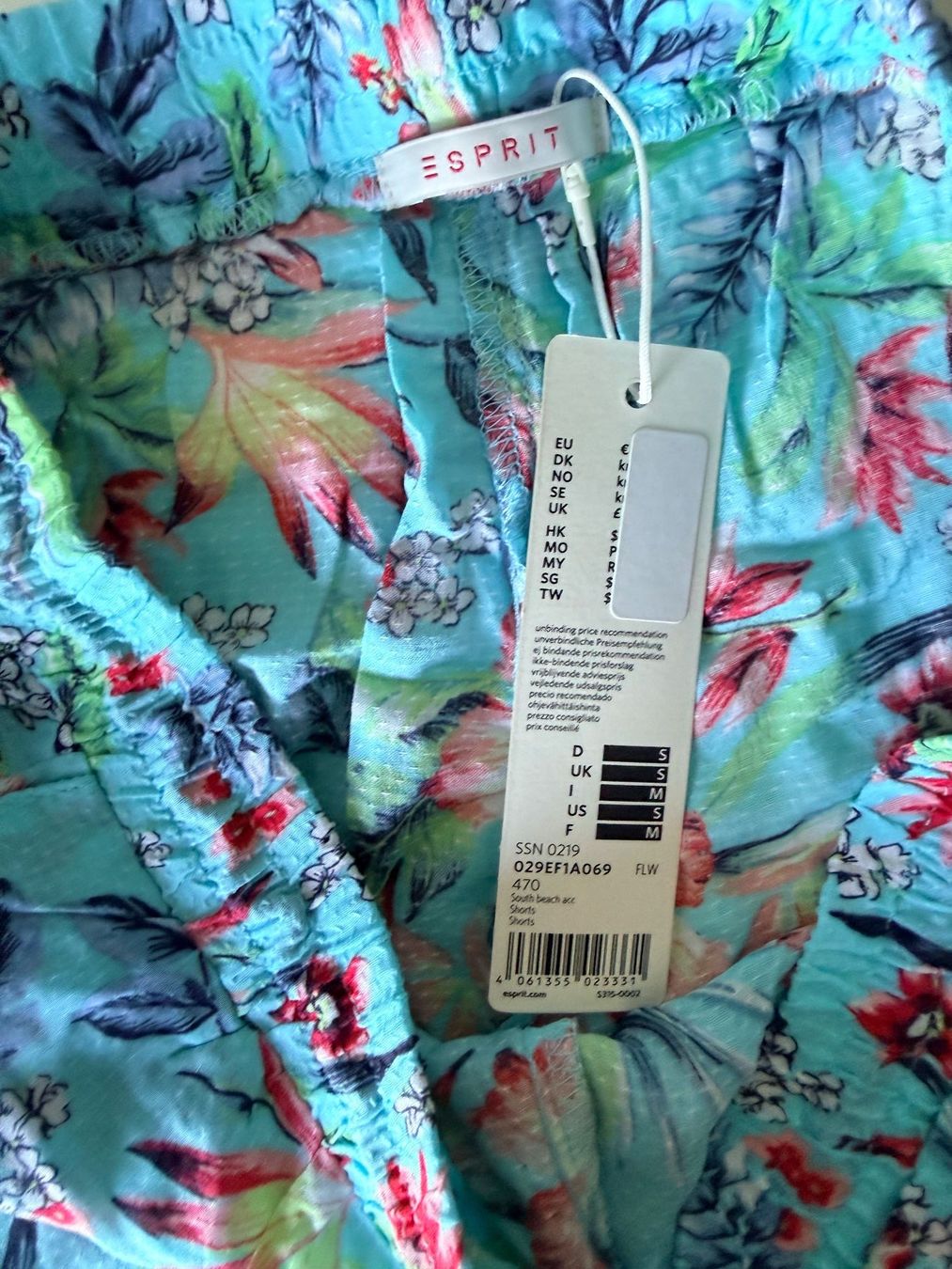 Esprit Pantaloni: ESPRIT, Sommer-Shorts, Grösse S, Farbe Hellblau mit Blumen – Nuovo e nell'imballaggio originale da Rudolfstetten venduto da gst_g7xl 2
