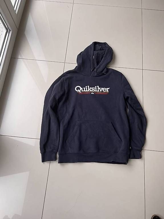 Maglioni & Felpe: Sweat à capuche Quiksilver taille M – Usato da Epalinges venduto da Kallem