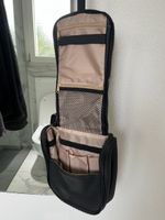 Necessaire schwarz mit Haken und Fächern guter Zustand Neu