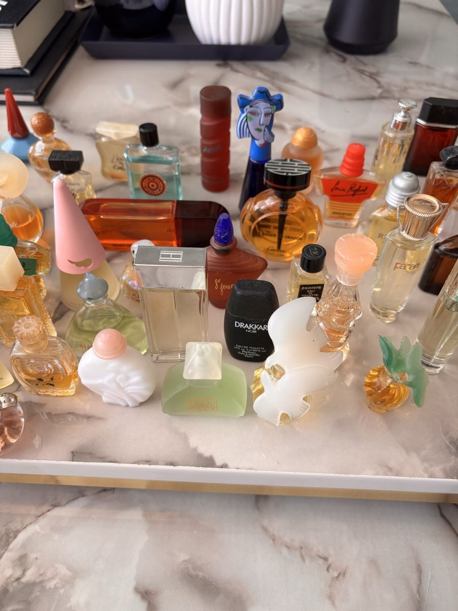 Profumi & Eau de Toilette: Vente exclusive de flacon miniatures de parfum – Nuovo (secondo la descrizione) da Bussigny venduto da Bushis 2