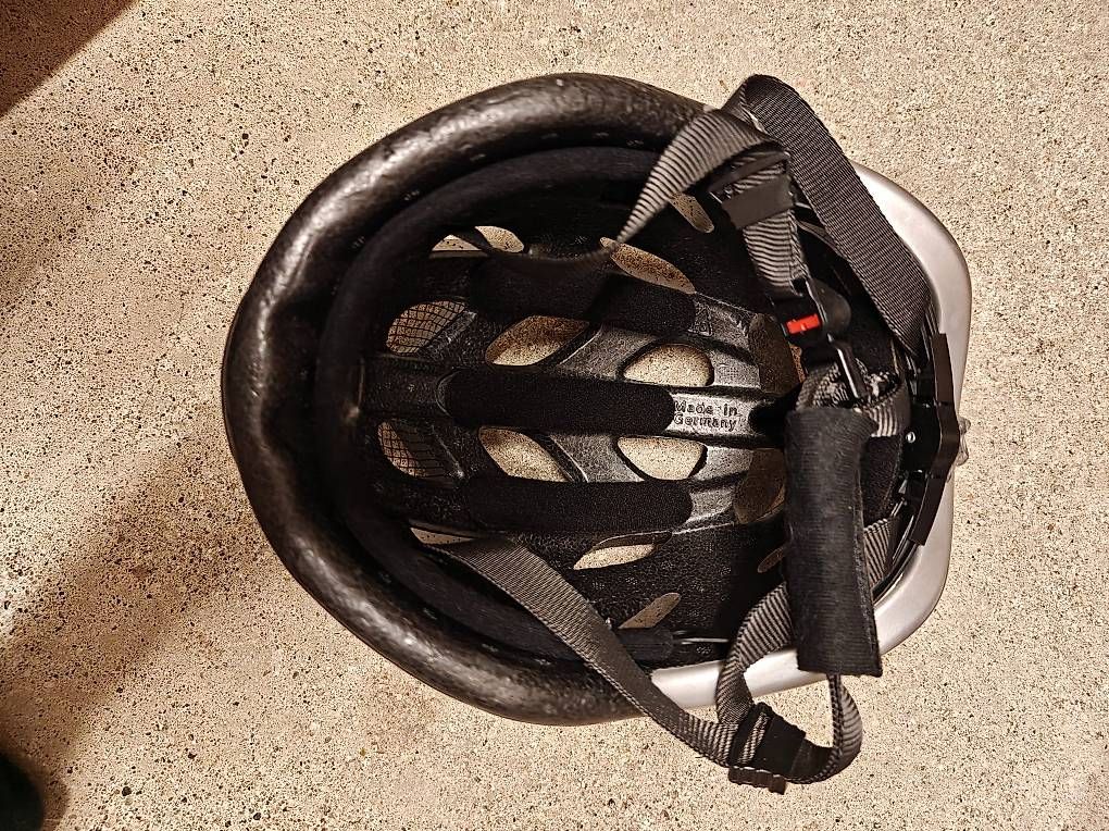 Casques: Casco da bici – D'occasion à Gravesano par sim_5glq