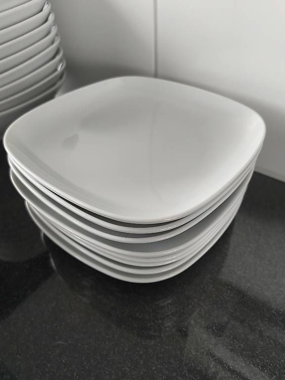 Teller: Ikea 365 Geschirr / Teller altes Modell, ohne Suppenteller – Gebraucht aus Nänikon von Manta87 2