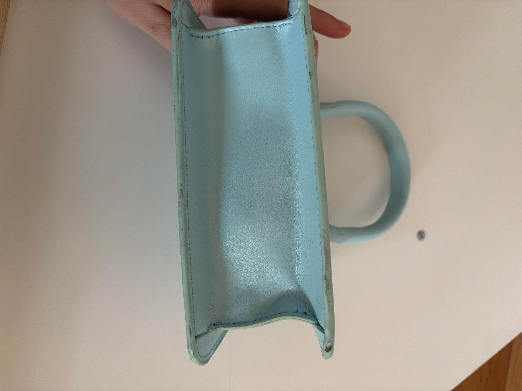Taschen für Damen: Blaue Mini-Handtasche – Gebraucht aus Winterthur von sanneagasi 4