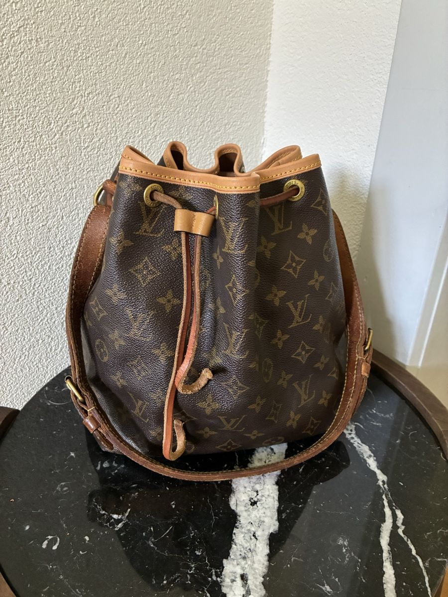 Louis Vuitton Borse da donna: Louis Vuitton Petit Noé Monogram Vintage 1992 – Usato da Bern venduto da sch_q679 1