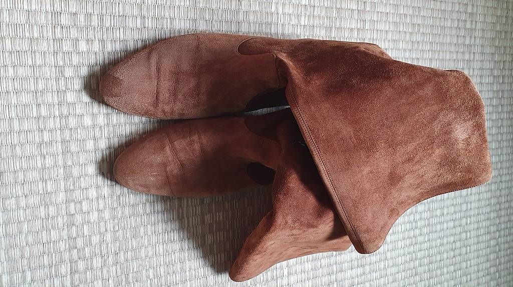 Aquazzura Damenschuhe: Aquazzura Lederstiefel Gr. 37 – Gebraucht aus Oberrieden von Taramara